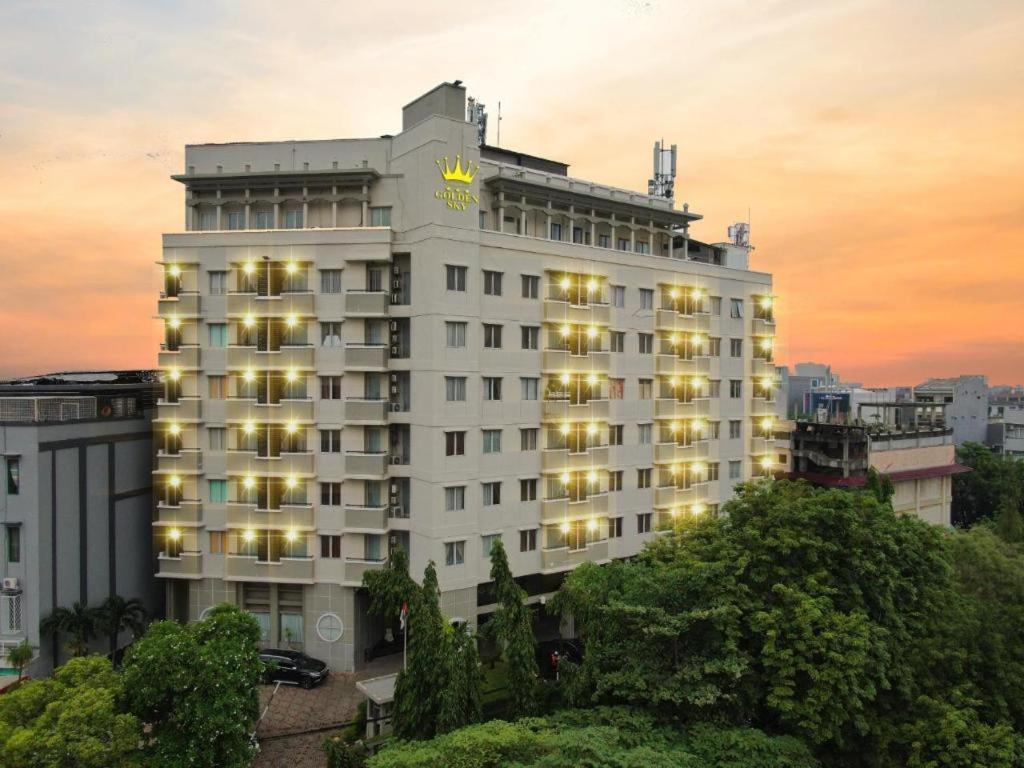 Hotel Golden Sky Pluit Dżakarta Zewnętrze zdjęcie
