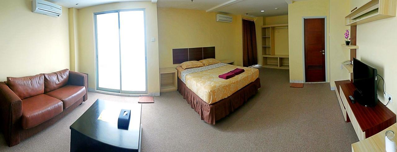 Hotel Golden Sky Pluit Dżakarta Zewnętrze zdjęcie
