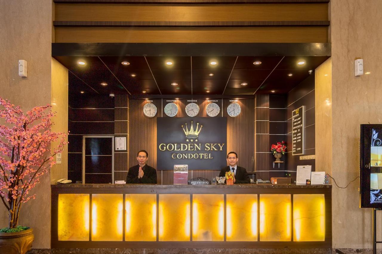 Hotel Golden Sky Pluit Dżakarta Zewnętrze zdjęcie