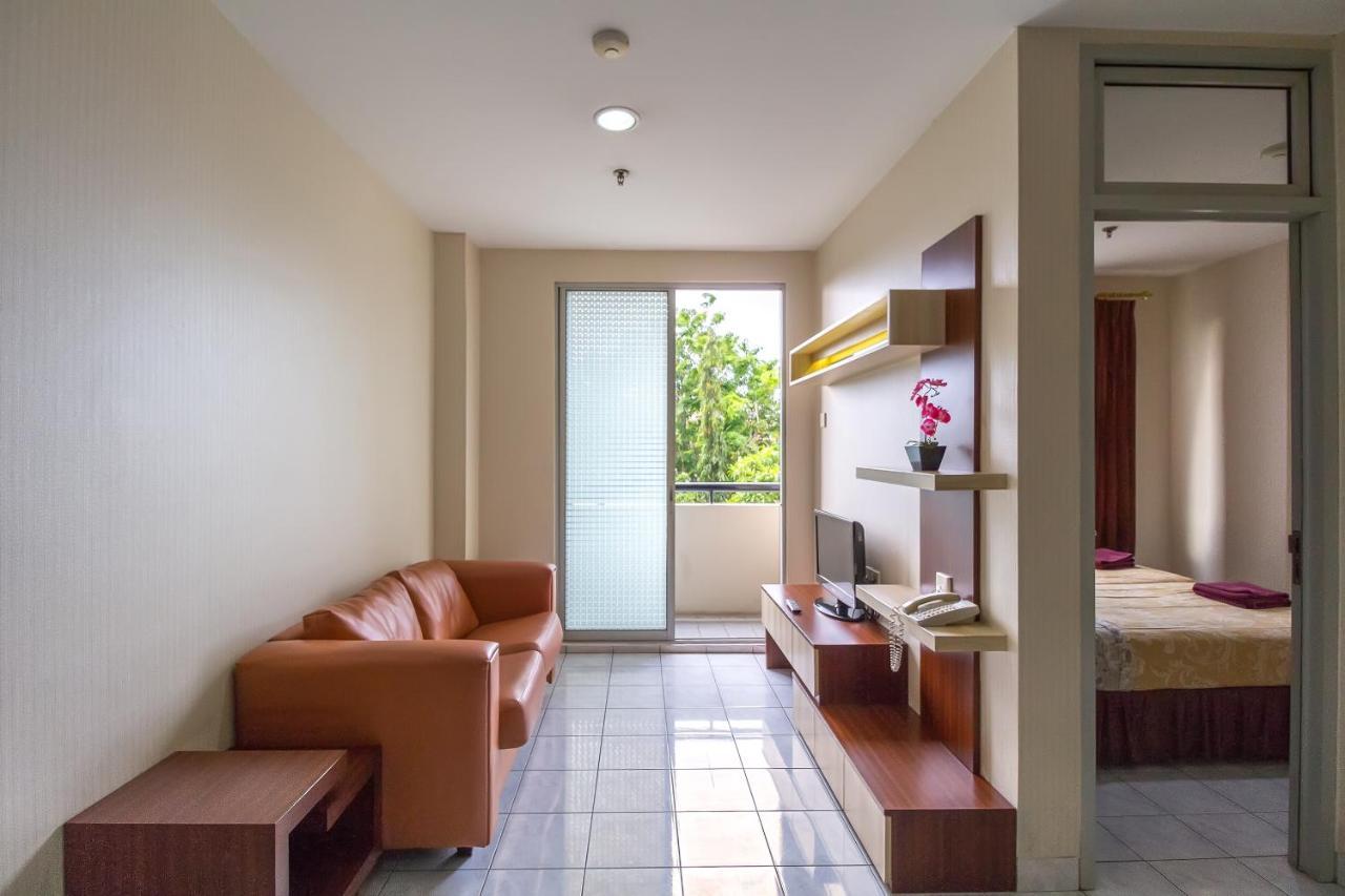Hotel Golden Sky Pluit Dżakarta Zewnętrze zdjęcie