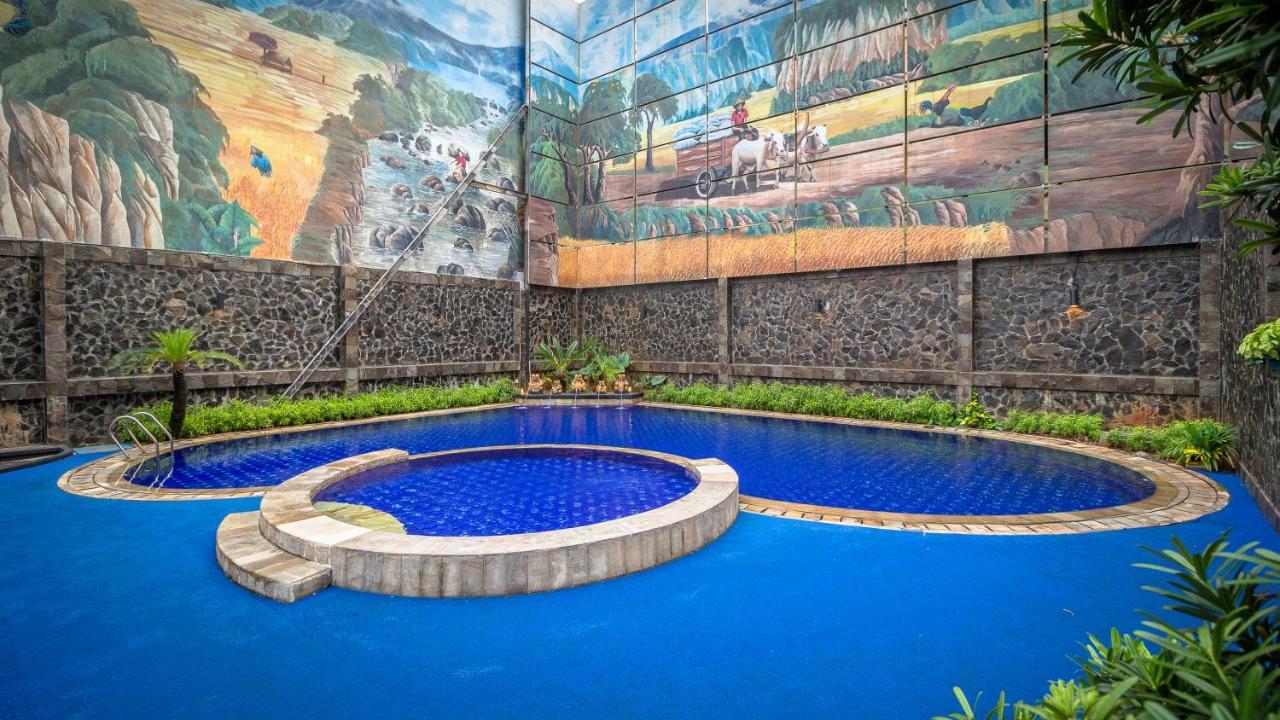 Hotel Golden Sky Pluit Dżakarta Zewnętrze zdjęcie